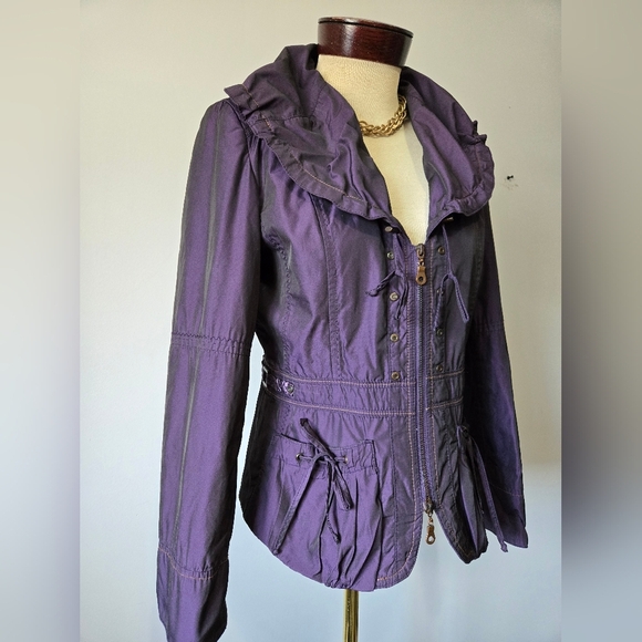 Crisca Purple Oversized Ruffle Neck Jacket. Size 8 - Picture 2 of 14